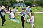 小朋友開心在泡泡遊戲區同樂_0