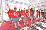 大里美群國小「美群哈客歌謠社」帶來活力四射的歌唱表演