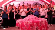 與會來賓帶領民眾一同向三山國王參拜致意